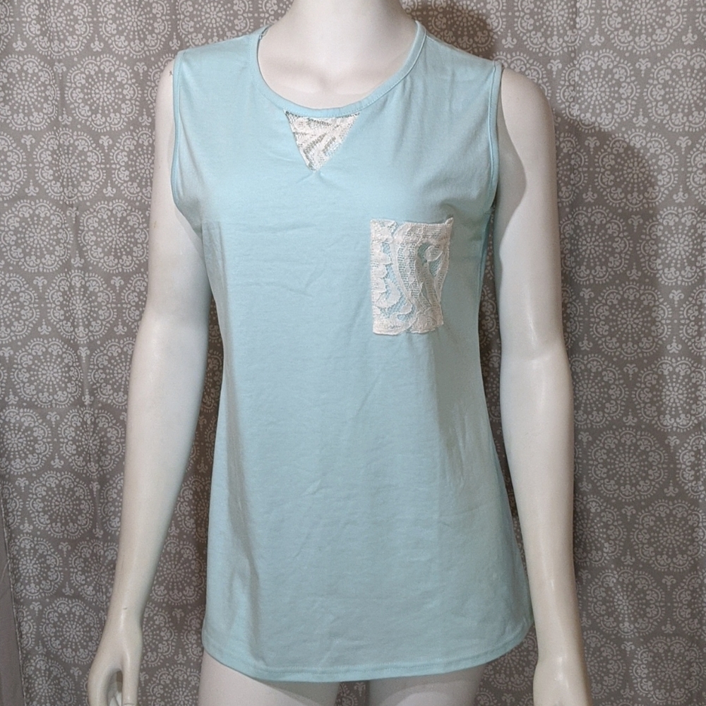 Lace Sleeveless Blouse